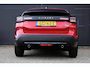 Citroën C4 1.2 Hybrid 136 Max | Adaptive Cruise Control | HUD | Achteruitrij camera | Navi By App | Stoel/Stuur verwarming | DAB | Draadloze telefoonlader | Extra getint glas | LMV 18" |