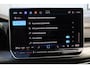 Volkswagen Golf 1.5 eHybrid Style Edition SOH 100% | 204PK / 150kW DSG, LED Matrix (IQ.Light), rondomzicht 360° camera (Area View), Apple Carplay & Android Auto, achteruitrijcamera (Rear View), head-up display, 3-zone climatronic, draadloze telefoonlader, elektrisch verstelbare ErgoActive voorstoel met geheugen- en massagefunctie, dynamisch grootlichtassistent (Dynamic Light Assist), navigatie, dodehoekdetectie (Side Assist), 18'' 'Leeds' LMV, navigatie, elektrisch verstel-, verwarm- en inklapbare buitenspiegels, adaptieve cruise control (ACC) met Travel Assist, DAB+, keyless access etc.
