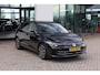 Volkswagen Golf 1.5 eHybrid Style Edition SOH 100% | 204PK / 150kW DSG, LED Matrix (IQ.Light), rondomzicht 360° camera (Area View), Apple Carplay & Android Auto, achteruitrijcamera (Rear View), head-up display, 3-zone climatronic, draadloze telefoonlader, elektrisch verstelbare ErgoActive voorstoel met geheugen- en massagefunctie, dynamisch grootlichtassistent (Dynamic Light Assist), navigatie, dodehoekdetectie (Side Assist), 18'' 'Leeds' LMV, navigatie, elektrisch verstel-, verwarm- en inklapbare buitenspiegels, adaptieve cruise control (ACC) met Travel Assist, DAB+, keyless access etc.