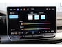 Volkswagen Golf 1.5 eHybrid Style Edition SOH 100% | 204PK / 150kW DSG, LED Matrix (IQ.Light), rondomzicht 360° camera (Area View), Apple Carplay & Android Auto, achteruitrijcamera (Rear View), head-up display, 3-zone climatronic, draadloze telefoonlader, elektrisch verstelbare ErgoActive voorstoel met geheugen- en massagefunctie, dynamisch grootlichtassistent (Dynamic Light Assist), navigatie, dodehoekdetectie (Side Assist), 18'' 'Leeds' LMV, navigatie, elektrisch verstel-, verwarm- en inklapbare buitenspiegels, adaptieve cruise control (ACC) met Travel Assist, DAB+, keyless access etc.