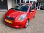 Toyota Yaris 1.3 VVTi Sol MMT / AUTOMAAT / AIRCO / APK MAART 2027 / METALLIC
