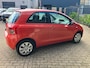 Toyota Yaris 1.3 VVTi Sol MMT / AUTOMAAT / AIRCO / APK MAART 2027 / METALLIC