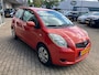 Toyota Yaris 1.3 VVTi Sol MMT / AUTOMAAT / AIRCO / APK MAART 2027 / METALLIC