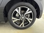Toyota Yaris 1.5 Hybrid 115 Dynamic | Apple Carplay / Android Auto | Dodehoek detectie | Parkeersensoren voor/achter | Stoel-/stuurverwarming | Adaptive Cruise | Clima | Keyless | Camera | 16 inch