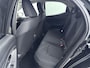 Toyota Yaris 1.5 Hybrid 115 Dynamic | Apple Carplay / Android Auto | Dodehoek detectie | Parkeersensoren voor/achter | Stoel-/stuurverwarming | Adaptive Cruise | Clima | Keyless | Camera | 16 inch