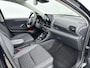 Toyota Yaris 1.5 Hybrid 115 Dynamic | Apple Carplay / Android Auto | Dodehoek detectie | Parkeersensoren voor/achter | Stoel-/stuurverwarming | Adaptive Cruise | Clima | Keyless | Camera | 16 inch