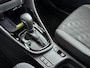Toyota Yaris 1.5 Hybrid 115 Dynamic | Apple Carplay / Android Auto | Dodehoek detectie | Parkeersensoren voor/achter | Stoel-/stuurverwarming | Adaptive Cruise | Clima | Keyless | Camera | 16 inch