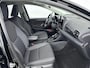 Toyota Yaris 1.5 Hybrid 115 Dynamic | Apple Carplay / Android Auto | Dodehoek detectie | Parkeersensoren voor/achter | Stoel-/stuurverwarming | Adaptive Cruise | Clima | Keyless | Camera | 16 inch