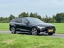 Volvo V60 B4 R-Design|Trekhaak|H/K|Pilot Assist|BLIS| 19"|1e eig!