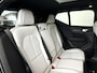 Volvo EX40 Single Motor Extended Range Ultra 82 kWh | Panoramadak | 360° camera | Harman Kardon | Stoel- en Stuurverwarming