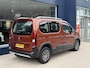 Peugeot Rifter 1.2 Turbo 130PK Allure | Automaat | Zeer ruime en complete auto | Navigatie via telefoon | Trekhaak 1150 KG | Camera | Parkeersensoren V+A | All Season banden | 2x Zijschuifdeur | Climate Control | Cruise Control | LED Dagrijverlichting | Hoge Zitpositie | Dakrails |