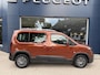 Peugeot Rifter 1.2 Turbo 130PK Allure | Automaat | Zeer ruime en complete auto | Navigatie via telefoon | Trekhaak 1150 KG | Camera | Parkeersensoren V+A | All Season banden | 2x Zijschuifdeur | Climate Control | Cruise Control | LED Dagrijverlichting | Hoge Zitpositie | Dakrails |