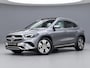 Mercedes-Benz GLA 180 Star Edition Luxury Line | Panoramadak | Trekhaak Wegklapbaar | Memory Pakket | Achteruitrijcamera | Sfeerverlichting | Stoelverwarming | Dodehoekassistentie | Multibeam LED | Keyless-GO | Elektrisch Bedienbare Achterklep