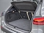 Mercedes-Benz GLA 180 Star Edition Luxury Line | Panoramadak | Trekhaak Wegklapbaar | Memory Pakket | Achteruitrijcamera | Sfeerverlichting | Stoelverwarming | Dodehoekassistentie | Multibeam LED | Keyless-GO | Elektrisch Bedienbare Achterklep