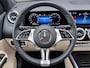 Mercedes-Benz GLA 180 Star Edition Luxury Line | Panoramadak | Trekhaak Wegklapbaar | Memory Pakket | Achteruitrijcamera | Sfeerverlichting | Stoelverwarming | Dodehoekassistentie | Multibeam LED | Keyless-GO | Elektrisch Bedienbare Achterklep