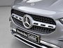 Mercedes-Benz GLA 180 Star Edition Luxury Line | Panoramadak | Trekhaak Wegklapbaar | Memory Pakket | Achteruitrijcamera | Sfeerverlichting | Stoelverwarming | Dodehoekassistentie | Multibeam LED | Keyless-GO | Elektrisch Bedienbare Achterklep