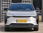 Toyota BZ4X 71kWh/ BI-TONE/ PANORAMADAK/ ELEKT. STOEL/ ELEKT. KLEP/ SOH 96%