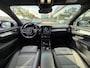 Volvo XC40 2.0 B4 Plus Dark Automaat 197PK | Harman/Kardon | Memory Seats | Adaptieve Cruise Control | Elek. trekhaak