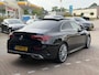Mercedes-Benz CLA 180 AMG Line SFEERVERLICHTING | STOELVERWARMING | ACHTERUIT RIJ CAMERA | MATRIX KOPLAMPEN |