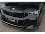 BMW 5-Serie Touring 550e 490pk M-sport xDrive Panoramadak *BTW* Bowers&Wilkins Trekhaak Head-up M-perfomance look