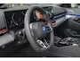 BMW 5-Serie Touring 550e 490pk M-sport xDrive Panoramadak *BTW* Bowers&Wilkins Trekhaak Head-up M-perfomance look