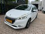 Peugeot 208 1.6 THP GTi 200 pk leder, cruise, elec pakket, pdc, navi , mooie onderhouden goed rijdende auto .