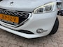 Peugeot 208 1.6 THP GTi 200 pk leder, cruise, elec pakket, pdc, navi , mooie onderhouden goed rijdende auto .