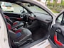 Peugeot 208 1.6 THP GTi 200 pk leder, cruise, elec pakket, pdc, navi , mooie onderhouden goed rijdende auto .