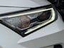 Toyota RAV4 2.5 Hybrid AWD Bi-Tone | CAMERA | JBL | LED KOPLAMPEN | NAVIGATIE | KEYLESS ENTRY/GO | LEDER | PARKEREN SENSOREN |  STOELVERWARMING | ELEKTRISCHE STOELEN |