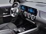 Mercedes-Benz B-klasse 180 Business Solution AMG | Panoramadak | Trekhaak Afneembaar | Night Pakket | Achteruitrijcamera | Memory Pakket | Sfeerverlichting | Stoelverwarming | Advanced Sound System | Dodehoekassistentie | Multibeam LED | Keyless-GO | Elektrisch Bedienbare Achterklep