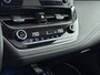 Toyota Corolla 1.8 Hybrid Executive | Navigatie | Glazen Schuifdak | Half Leder | Stoel & Stuur Verwarming |