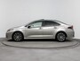 Toyota Corolla 1.8 Hybrid Executive | Navigatie | Glazen Schuifdak | Half Leder | Stoel & Stuur Verwarming |