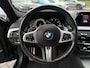 BMW 5-Serie 530d xDrive|HUD| M-pakket| Stoelkoeling| Panorama | Leder| Adap Cruise | Navi | Camera | 1e eig |Dealer onderh |Memory