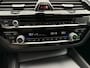 BMW 5-Serie 530d xDrive|HUD| M-pakket| Stoelkoeling| Panorama | Leder| Adap Cruise | Navi | Camera | 1e eig |Dealer onderh |Memory