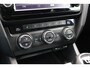 Skoda Octavia Combi 1.2 TSI Greentech Elegance Businessline | Stoelverwarming | Trekhaak | Keyless | Canton | Elektr. stoelen met geheugen
