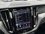 Volvo XC60 2.0 T6 Plug-in hybrid AWD| 1 eig.| Zeer netjes| Volledig dealer OH| Panorama| Stuur\stoel verw| Trekhaak| Carplay