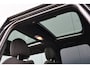 MINI Cooper 5-Deurs 1.5 Serious Business | JCW | Pano | Stoelverwarming | 18 Inch | LED | Keyless Entry | John Cooper Works pakket