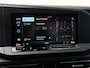 Volkswagen Overige LIFE 1.5 eHybrid 150 pk DSG Automaat | Camera | Parkeersensoren voor en achter | Trekhaak | Navigatie via app connect |