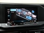 Volkswagen Overige LIFE 1.5 eHybrid 150 pk DSG Automaat | Camera | Parkeersensoren voor en achter | Trekhaak | Navigatie via app connect |