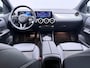 Mercedes-Benz B-klasse 180 Business Solution Ledkoplampen | Parkeerpakket met achteruitrijcamera | Stoelverwarming | Spiegelpakket. Inclusief 24 maanden Mercedes-Benz Certified garantie voor Europa.
