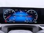 Mercedes-Benz A-klasse 180 AMG Nightpakket | Panoramadak | Sfeerverlichting | Dode Hoek Ass | Memory | Keyless Go | Augmented Reality | Inclusief 24 maanden Mercedes-Benz Certified garantie voor Europa.