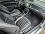 Volkswagen Beetle Cabriolet 2.0 TSI Sport | Leder | Fender Soundsytem | Cruise | Stoelverwarming | Climate Control | Lage km