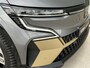 Renault Megane E-Tech EV60 Optimum Charge 220 Iconic / SOH 96% / WLTP 500 / Snel lader / Warmtepomp / Harman KArdon / Camera Binnenspiegel / 360 Camera / Navigatie / Carplay / Clima / Two Tone / 20" lm