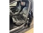 Volvo V90 2.0 T8 AWD R-Design | Harman Kardon Audio | Panoramadak | Head-up Display | 360 Graden Camera | Keyless Entry | Elektrische Achterklep | Elektrisch Verstelbare Voorstoelen | Lichtmetalen Velgen 19 inch | Cruise Control Adaptief | BLIS | Navigatie | Apple Carplay | Android Auto