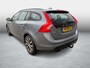 Volvo V60 1.5 T3 Polar+ Dynamic | Trekhaak | Parkeersensoren | Bi-Xenon Adaptief | Verwarmde Voorruit | Stoelverwarming | Lederen Bekleding | High Performance Audio | Bluetooth | Climate Control | Cruise Control | Lichtmetalen Velgen 17 inch | Navigatie