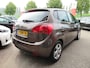 Kia Venga 1.6 CVVT Super Pack| 125-PK| Automaat| | Airco | Cruise Control | Parkeercamera | Schuif/kanteldak |Bluetooth | Navigatie | ISOFIX |
