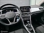 Volkswagen T-Roc 1.5 TSI / Navi / Camera / Carplay / Stoelv.