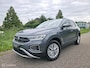 Volkswagen T-Roc 1.5 TSI / Navi / Camera / Carplay / Stoelv.