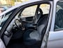 Citroën Xsara Picasso nieuwe apk 2.0i-16V Différence Inruilauto’s tegen vaste prijzen. Voor meer info: 0638140850 Bij de verkoop van gebruikte voertuigen door CD-Cars wordt geen standaard garantie verstrekt. De koper aanvaardt het voertuig in de staat waarin het zich bevindt op het moment van aankoop