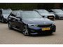 BMW 3-Serie Touring 330i High Executive Ed. M Sport / Trekhaak / Panoramadak / 360Camera / Head-up / Keyless / 19'' / Harman Kardon / Leder / Stuur+Stoelverwarming / Dodehoek / DAB / ACC
